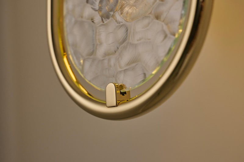 Jennifer Midoz – Boudoir wall light