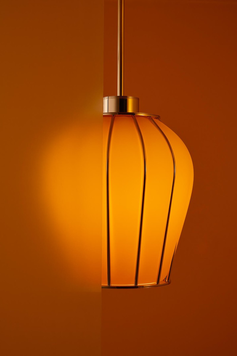 Jennifer Midoz – Sky Lantern Apricot