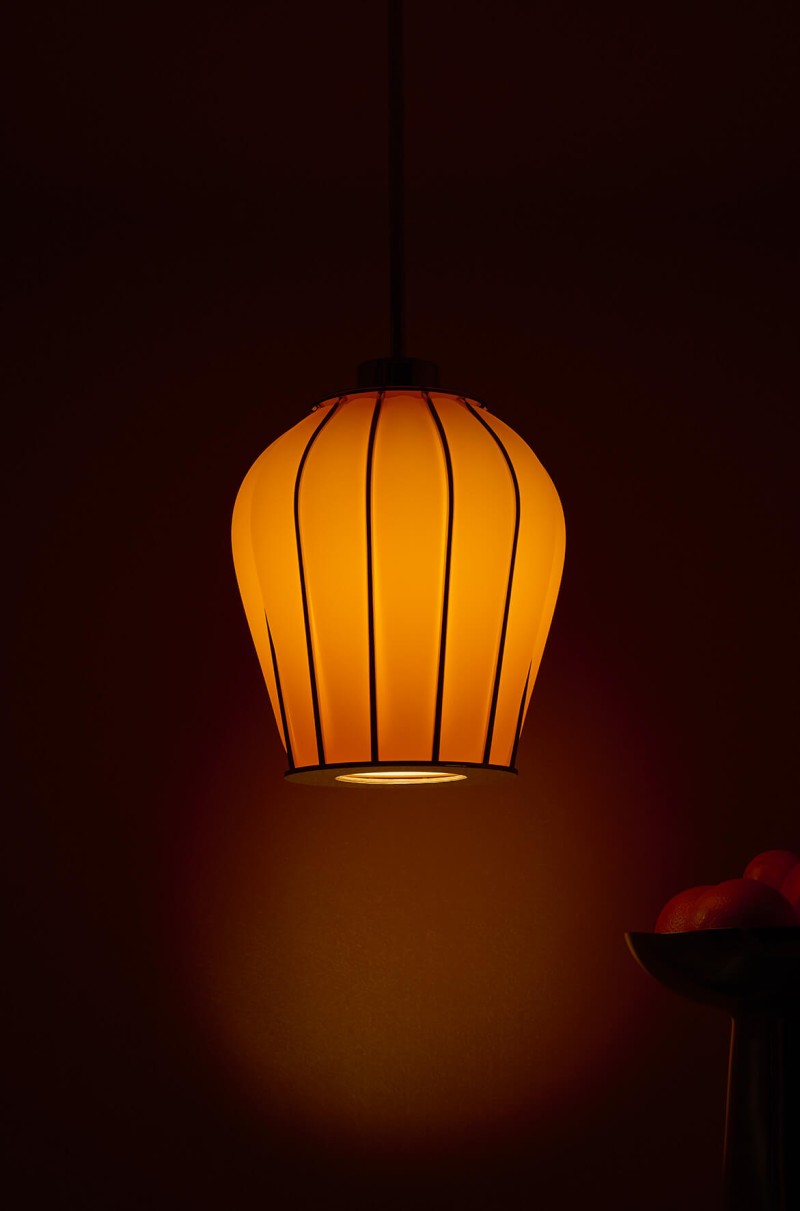 Jennifer Midoz – Sky Lantern Apricot
