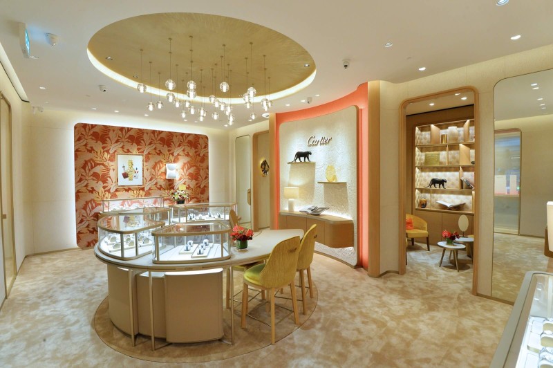 Jennifer Midoz – Cartier Brunei