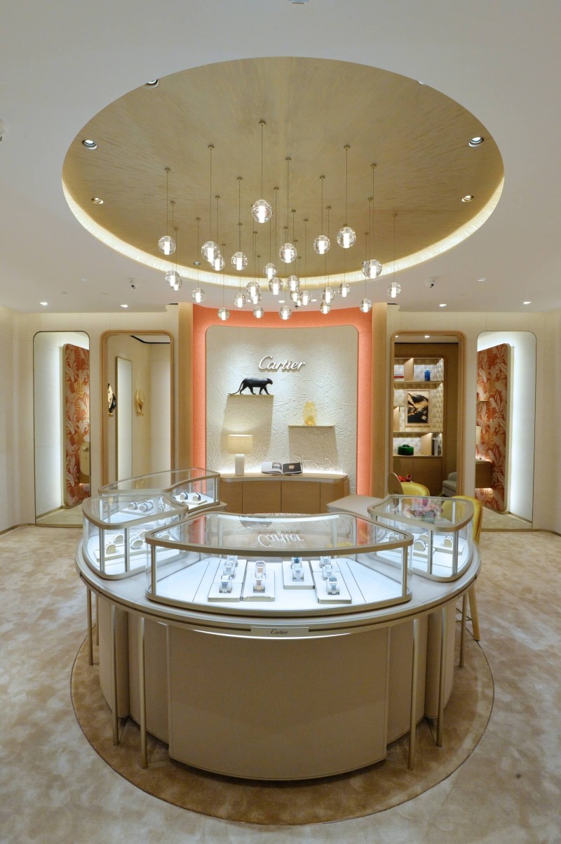 Jennifer Midoz – Cartier Brunei