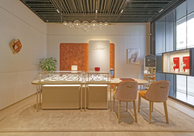 Jennifer Midoz – Cartier Shangai Grand Gateway