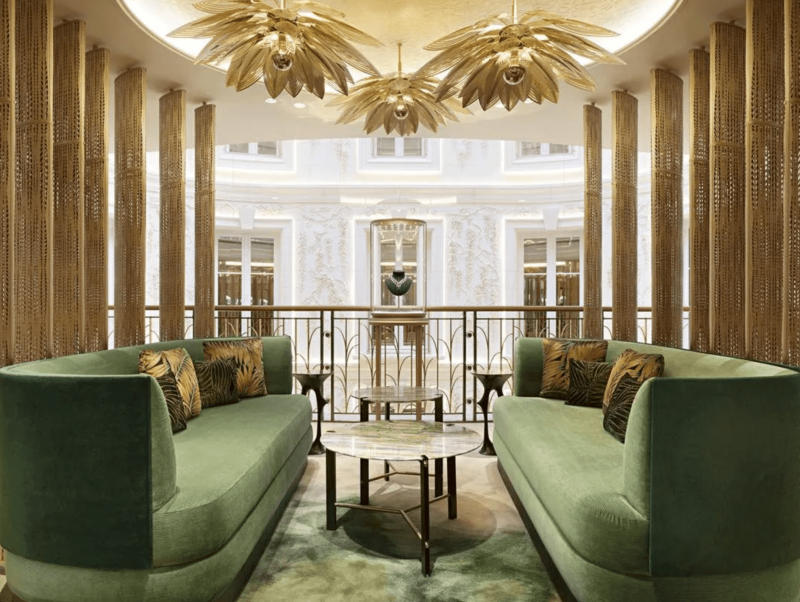 Jennifer Midoz – Cartier 13 rue de la Paix