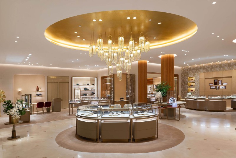 Jennifer Midoz – Cartier Sanya