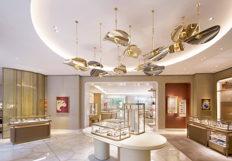Jennifer Midoz – Cartier Shangai