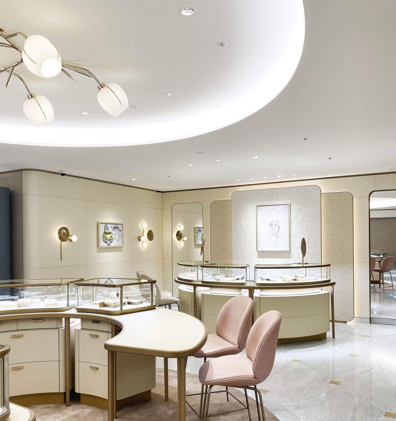 Jennifer Midoz – Cartier Yokohama