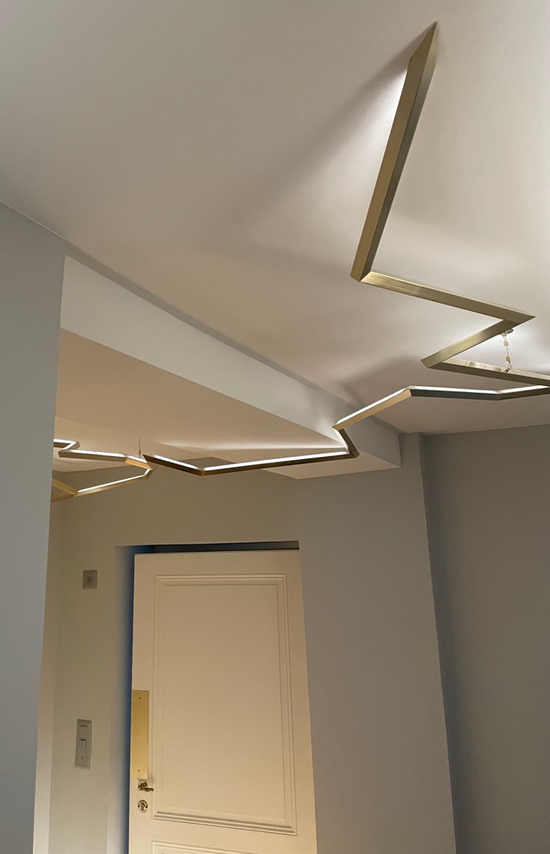 Jennifer Midoz – Genève - Grand Rue